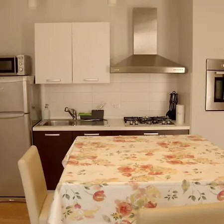 Ortigia Casa Flora *